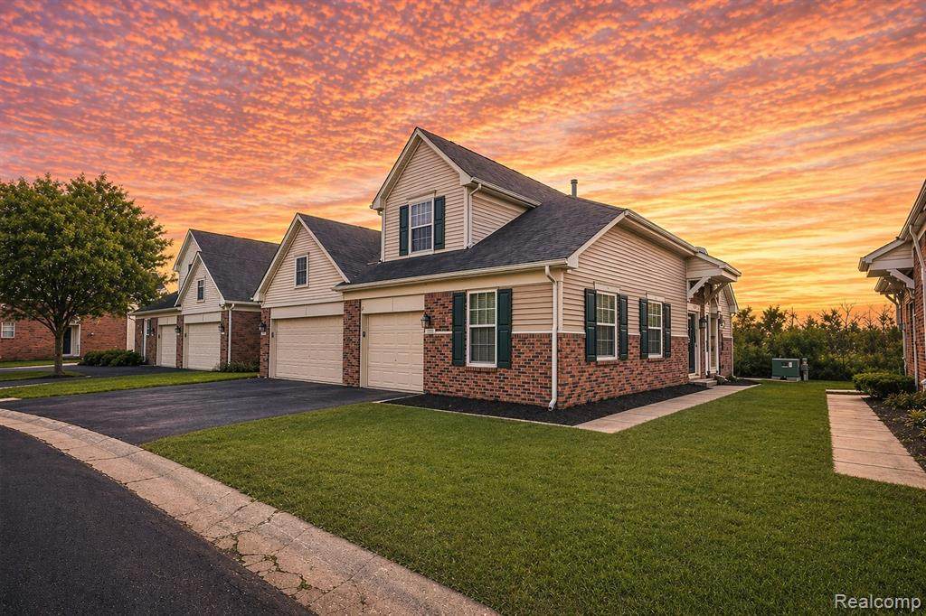 150 Legacy Park Circle - Photo 1
