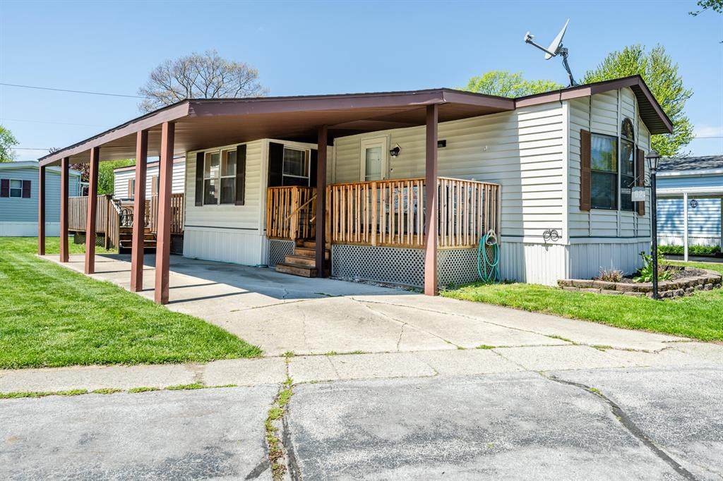 1153 Glenlord Road - Photo 1