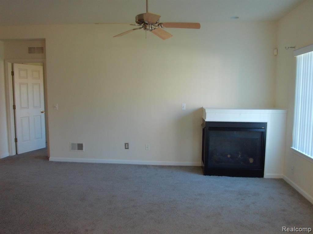 https://bt-photos.global.ssl.fastly.net/michigan/orig_boomver_4_656666918-2.jpg