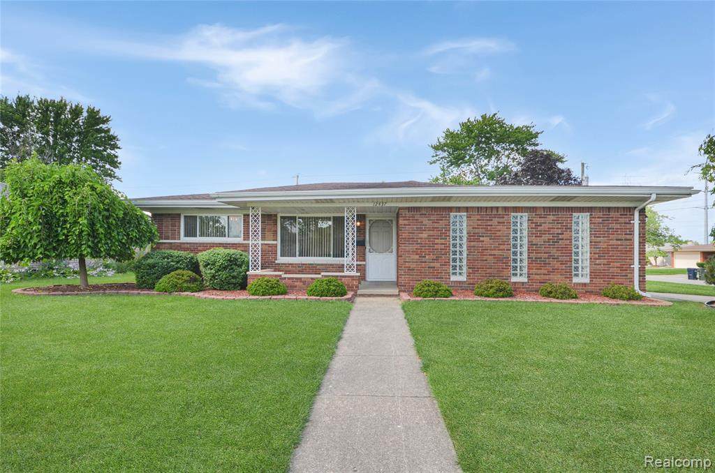 12437 De Grove Drive - Photo 1