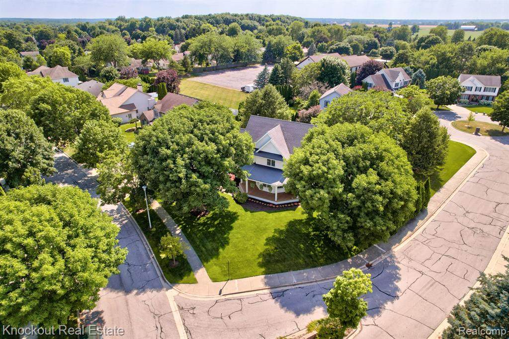 580 Northview Drive - Photo 1