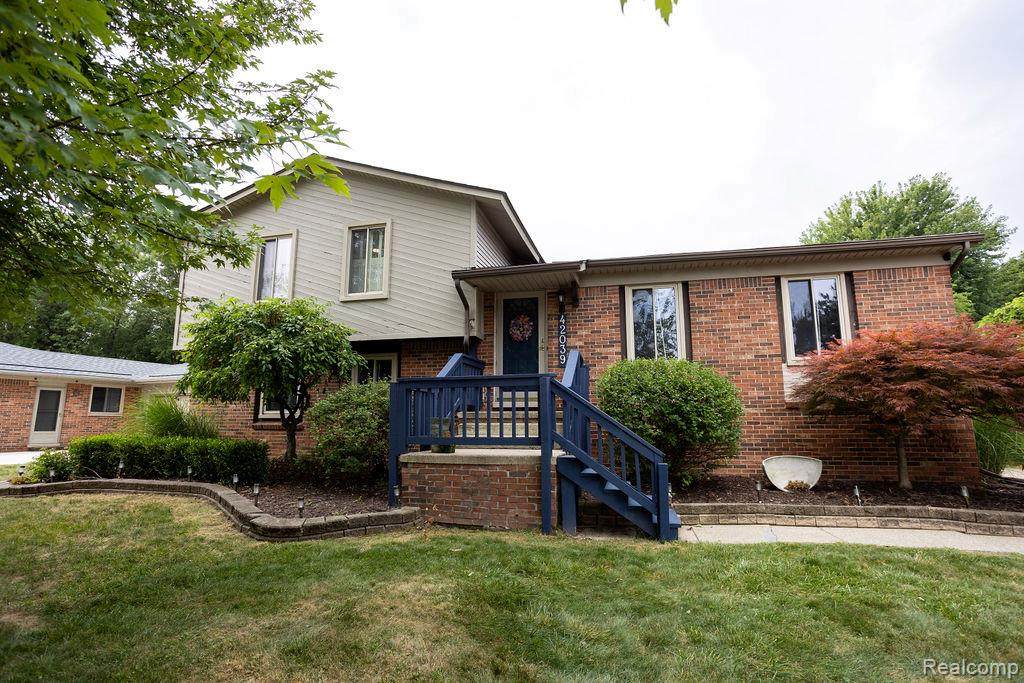 42039 Merrimac Circle - Photo 1