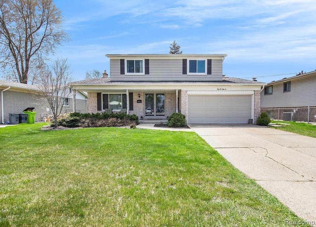 5256 Dickson Drive - Photo 1