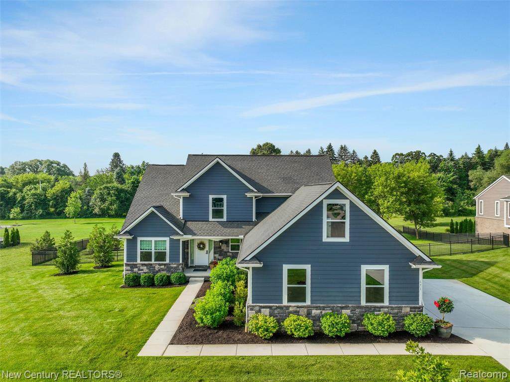671 Braxwood Place - Photo 1