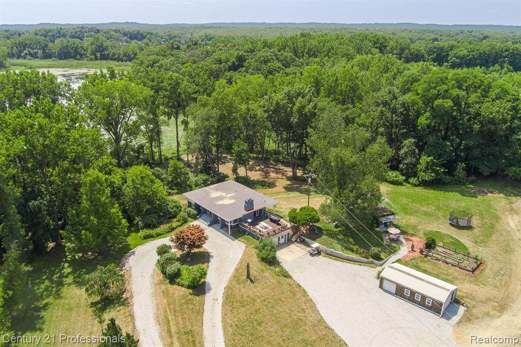 9561 Ute Pointe Drive - Photo 1