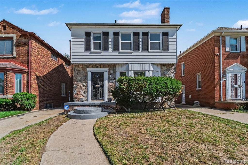 18946 Cherrylawn Street - Photo 1