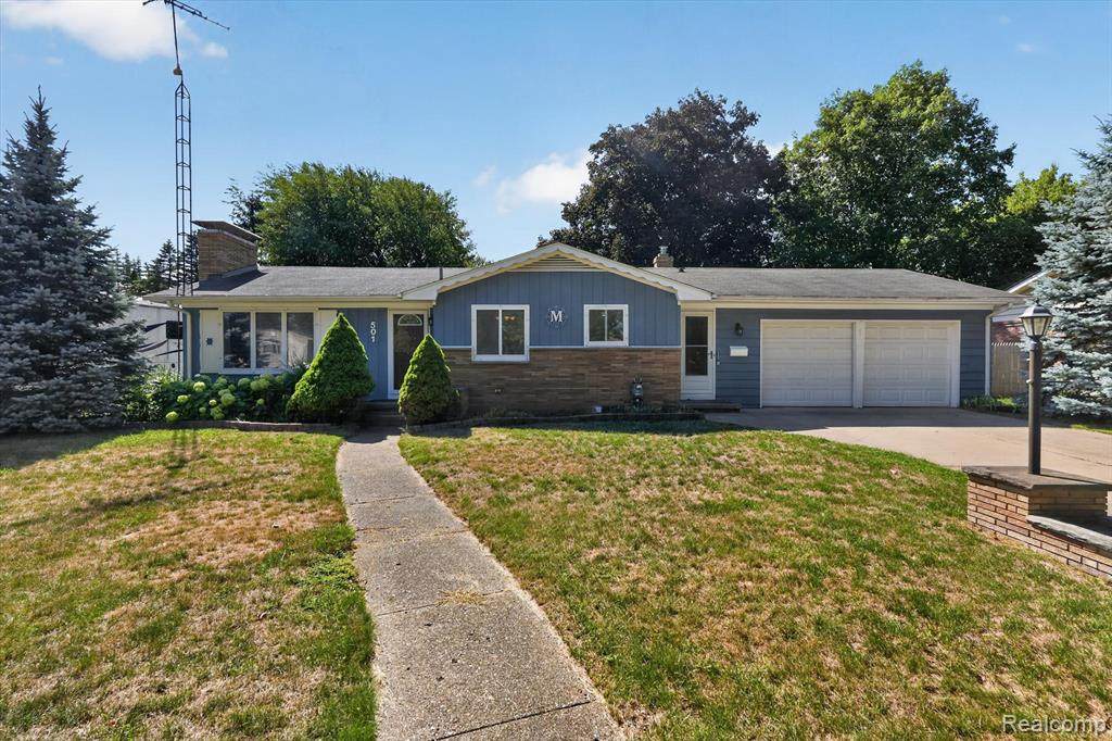 501 Dale Street - Photo 1