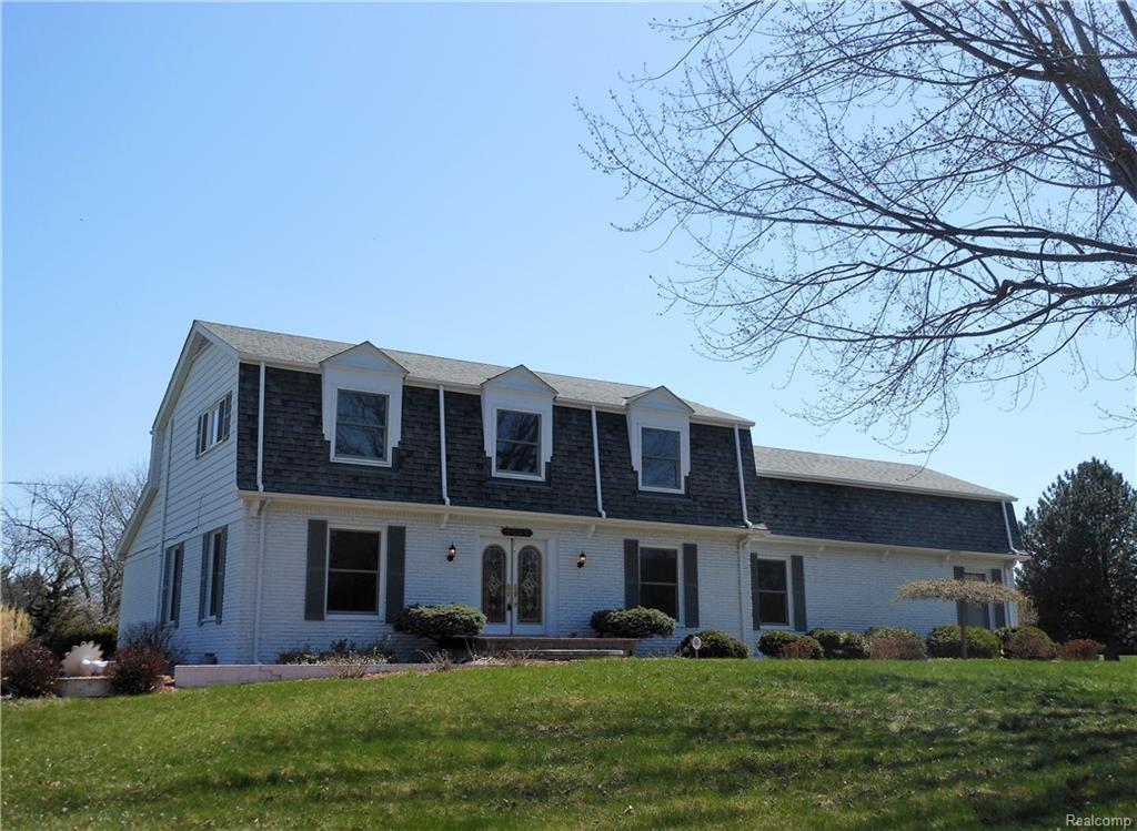 5024 Candlewood Drive - Photo 1