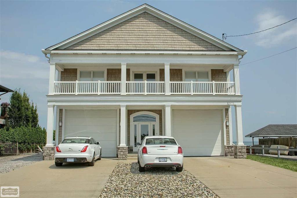32171 North River Road - Photo 1