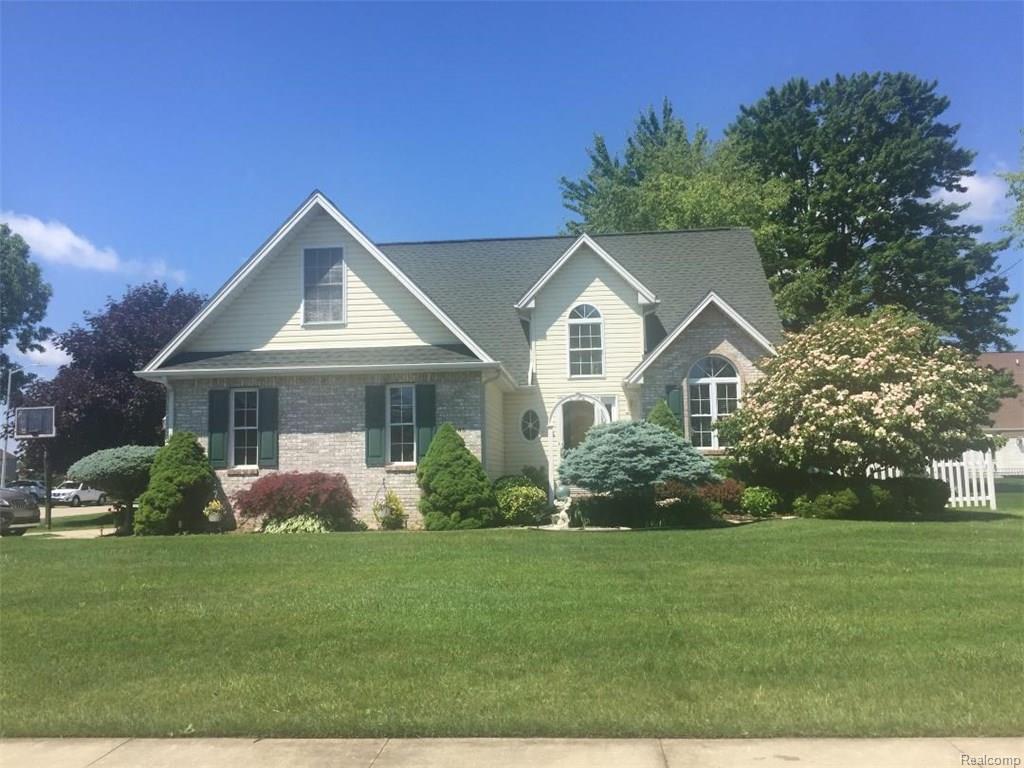 546 Karla Lane - Photo 1