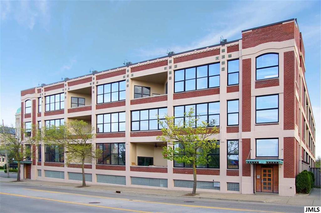 109 Washington Ave - Photo 1