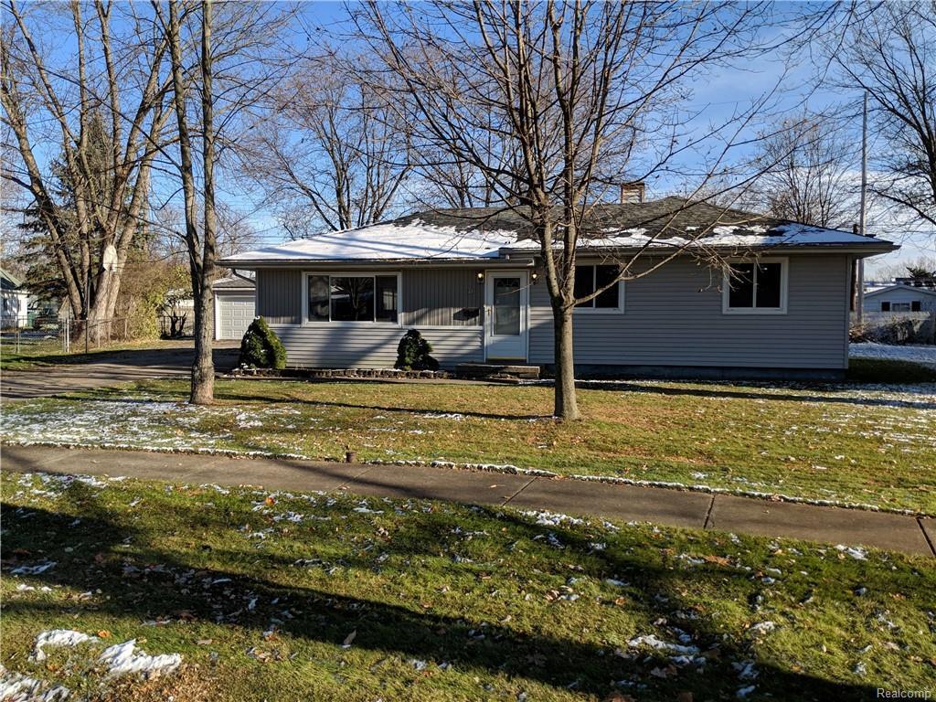 5177 Oakview Drive - Photo 1