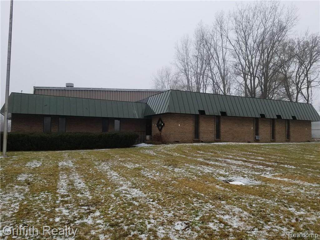 1458 Grand River Rd - Photo 1
