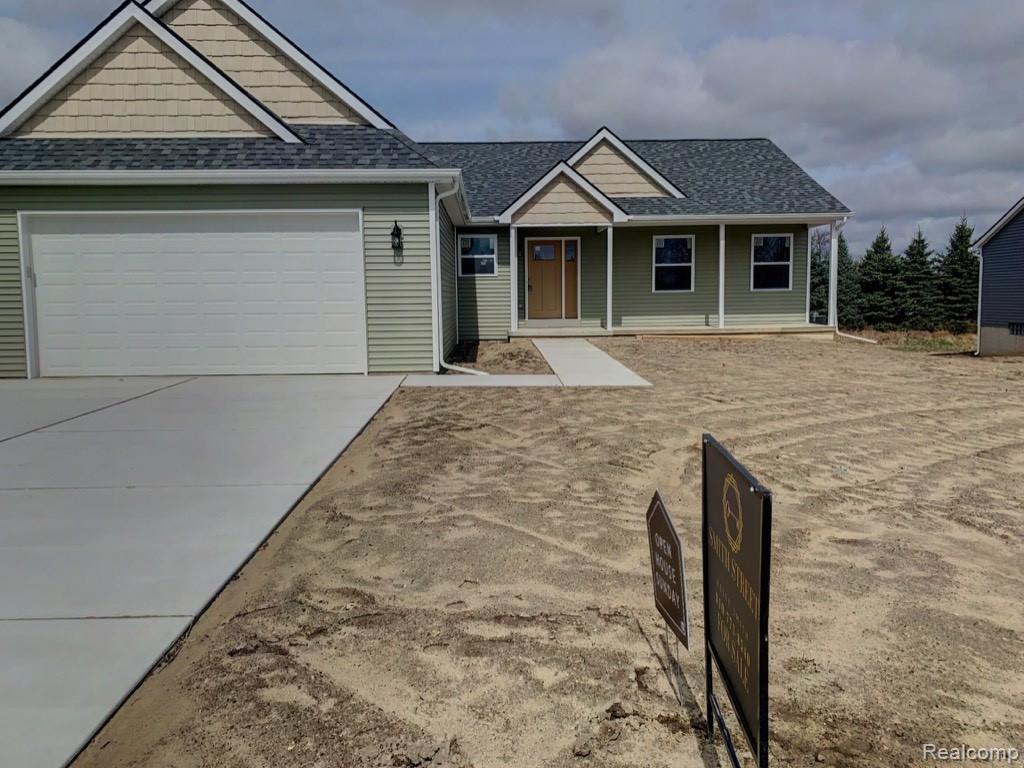 389 Golfside Drive - Photo 1