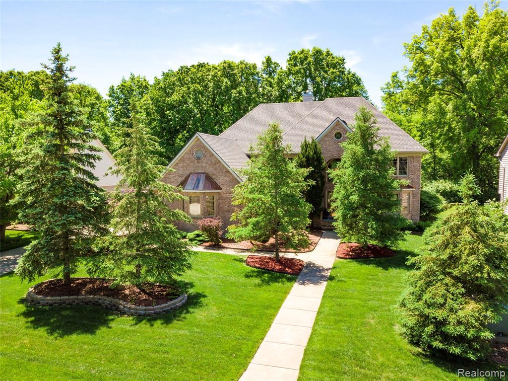 7901 Oak River Drive - Photo 1