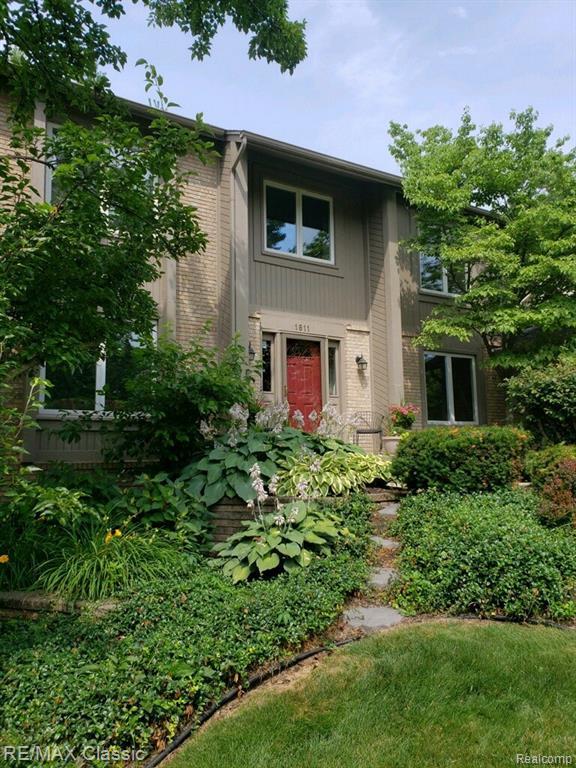 1811 Willowicke Drive - Photo 1