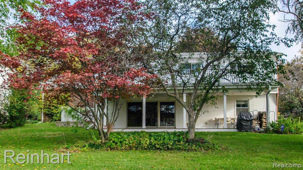 2315 Delaware Drive - Photo 1