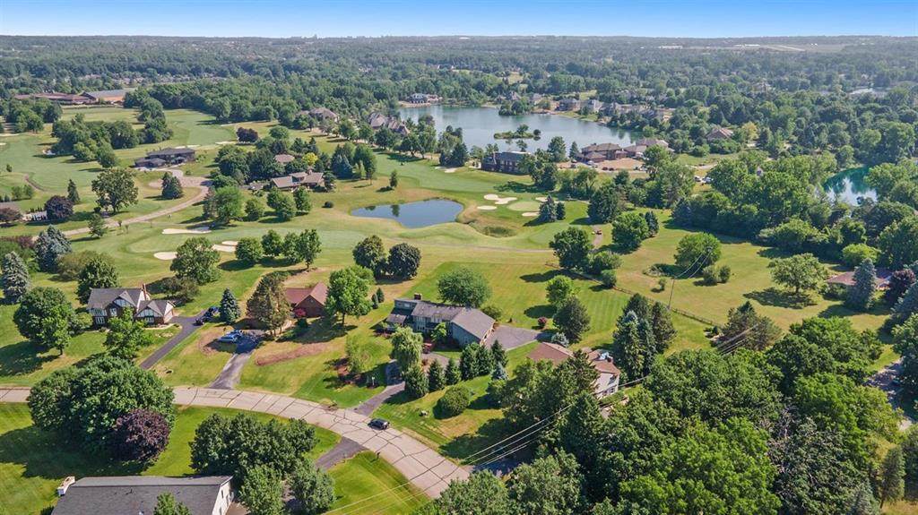 5485 Countryside Drive - Photo 1