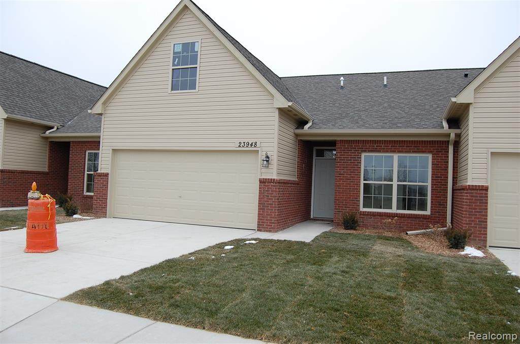 23948 White Pine Street - Photo 1