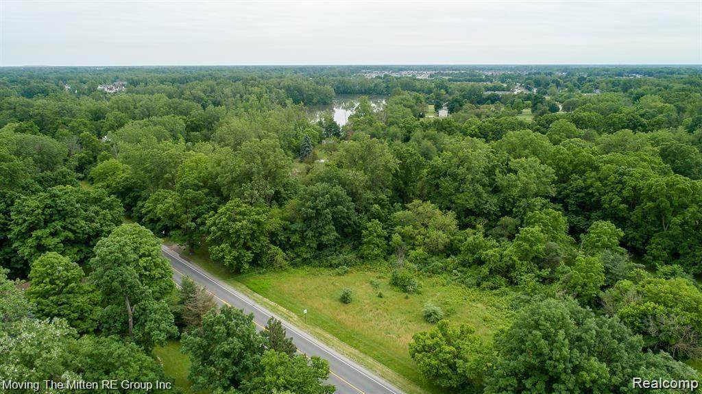 9120 Huron River Drive - Photo 1