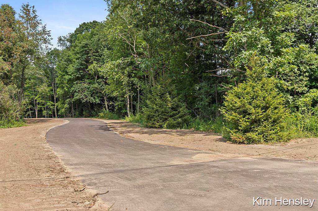 6577 Phoenix Court - Photo 1