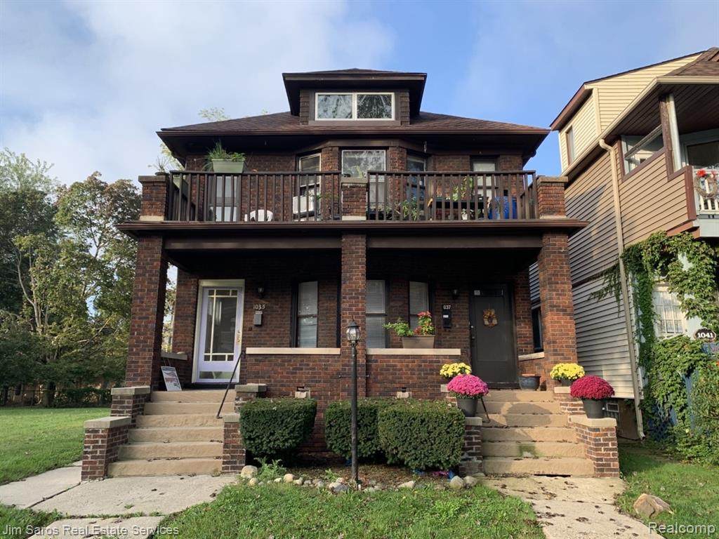 1035 Lakepointe St # 1035 - Photo 1