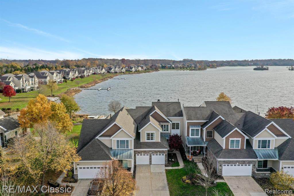 25784 Island Lake Drive - Photo 1