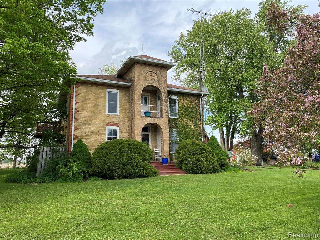 5910 Walker Road - Photo 1