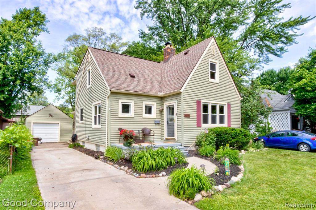 23471 Sherman Street - Photo 1