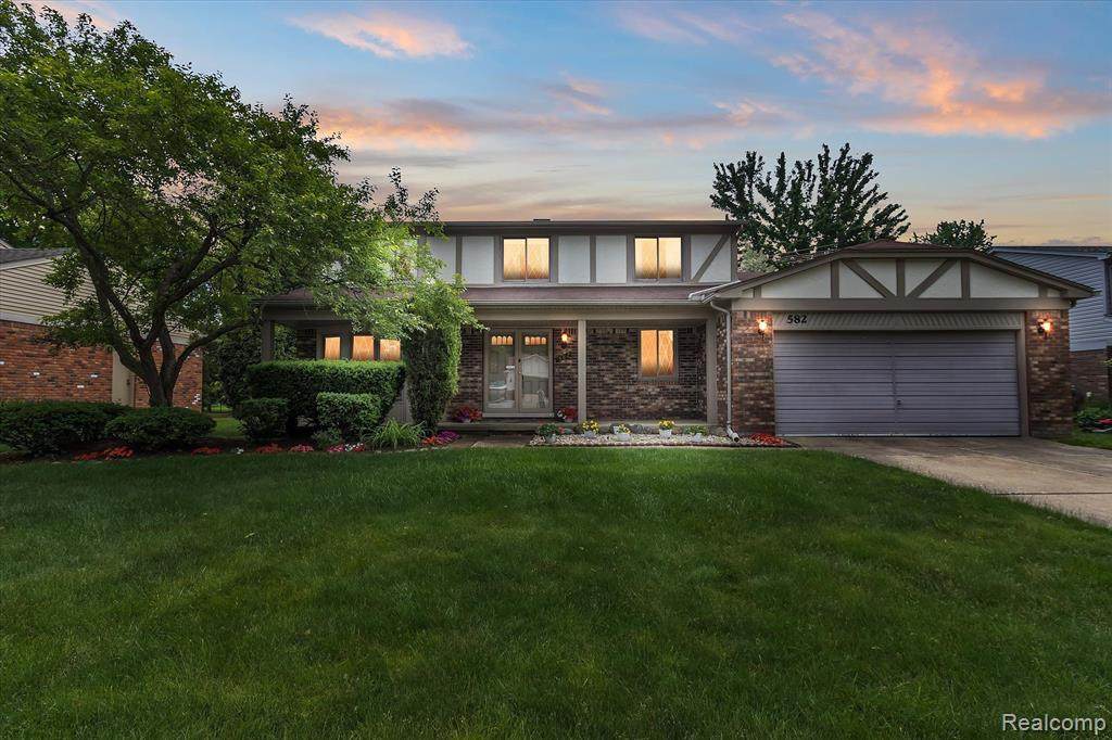 582 Thurber Drive - Photo 1