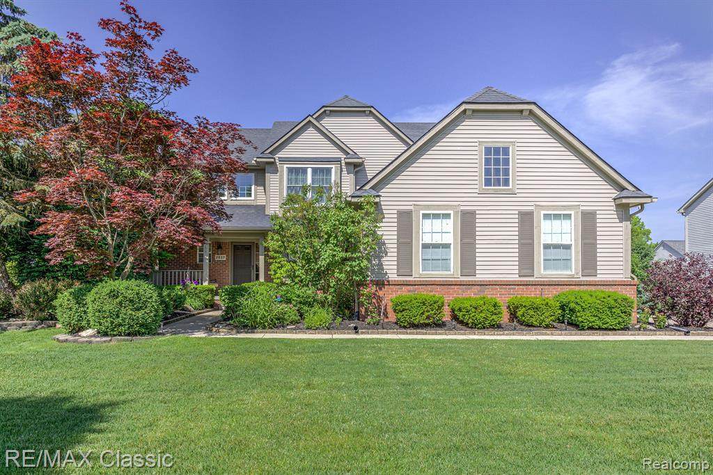 2037 Dover Drive - Photo 1