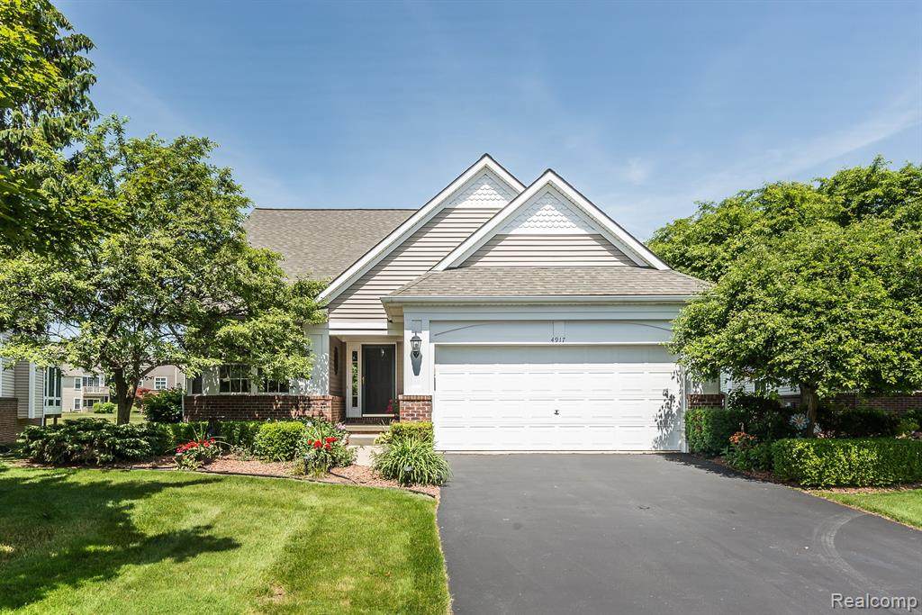 4917 New Haven Drive - Photo 1