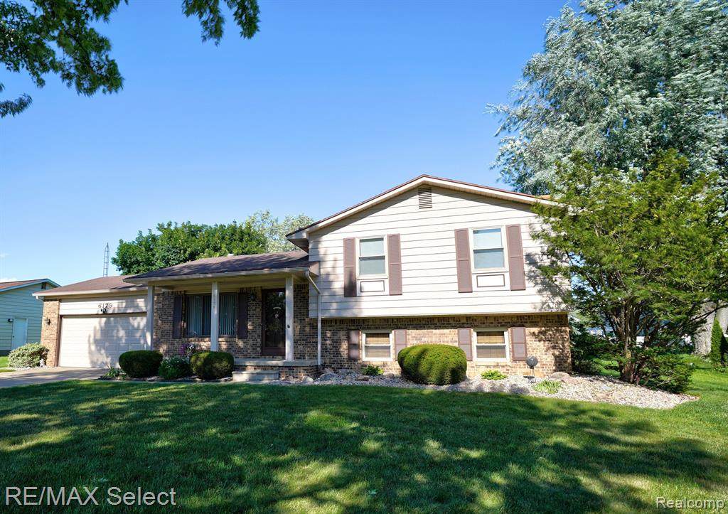 6179 King Arthur Drive - Photo 1