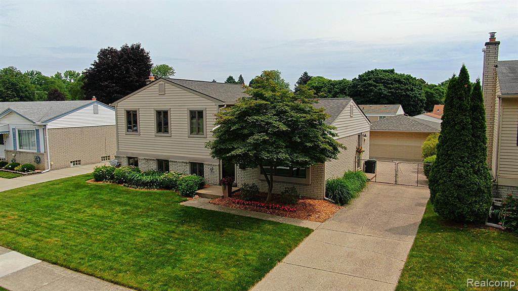 14160 Marie Street - Photo 1