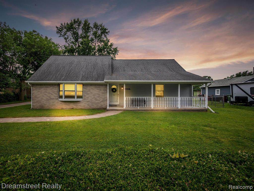 16642 Helen Street - Photo 1