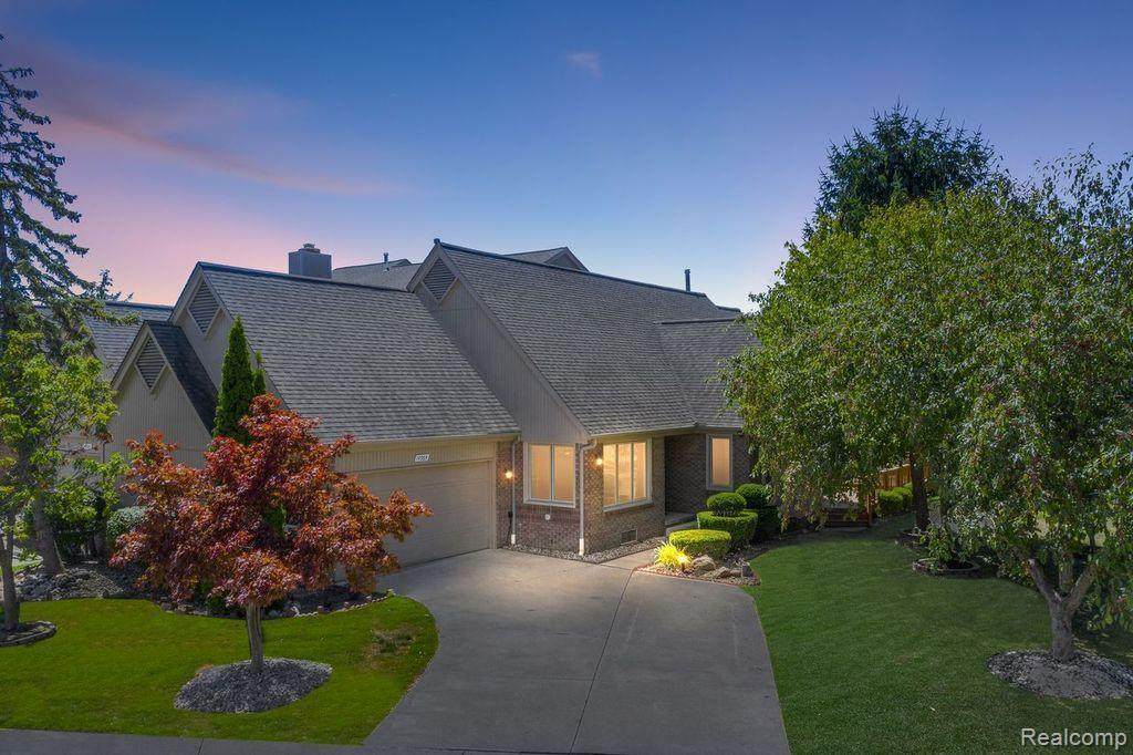 14964 Stoney Brook Drive - Photo 1