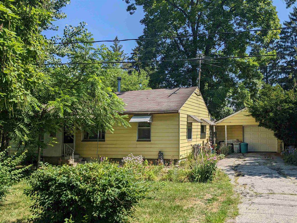 2625 Williamson Road - Photo 1