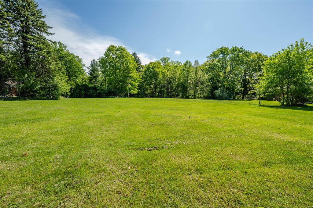 2469 Washington Avenue - Photo 1