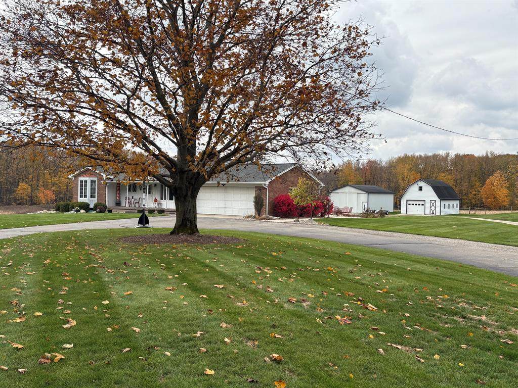 9277 Ivanrest Avenue - Photo 1