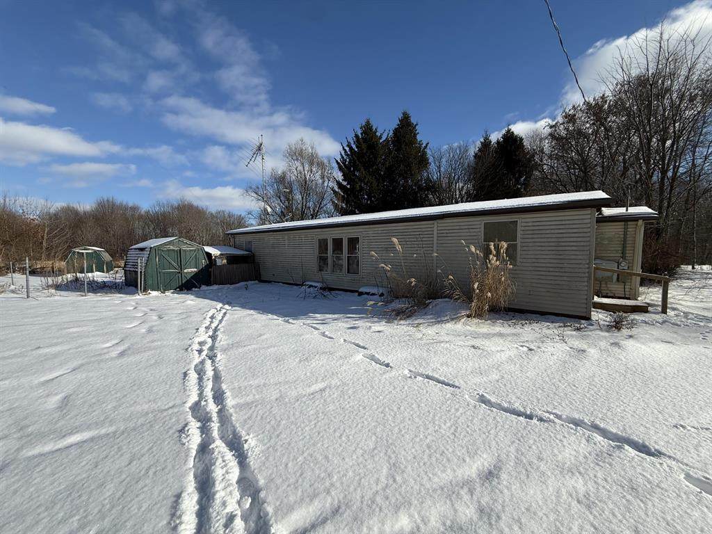 5080 22 Mile Road - Photo 1