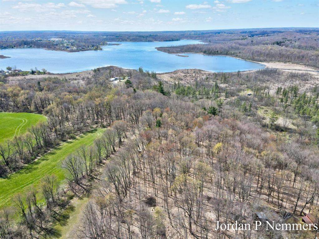 12375 Overlook Drive - Photo 1