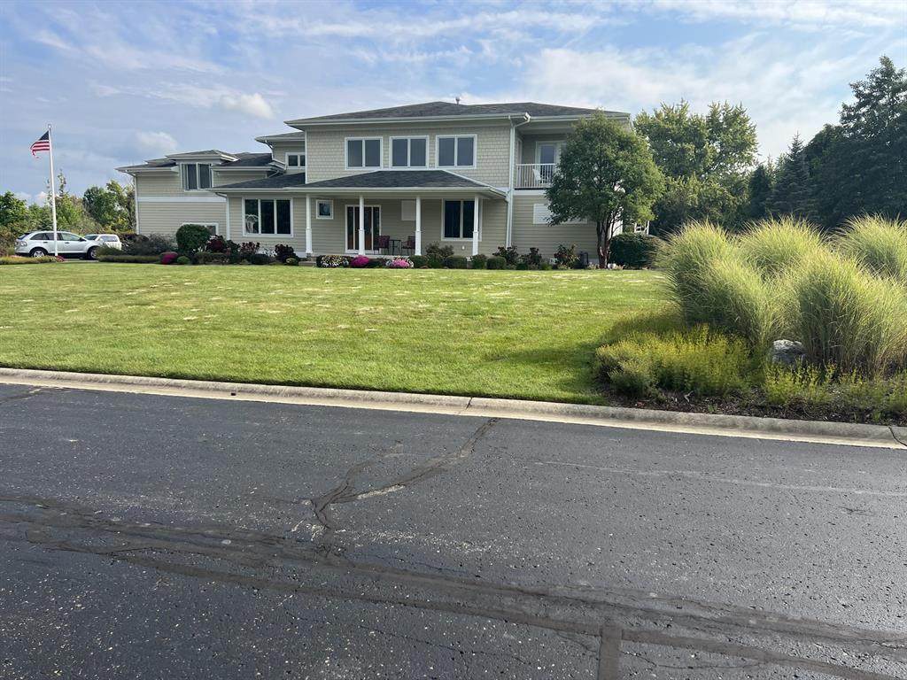 7258 Beverly Drive - Photo 1