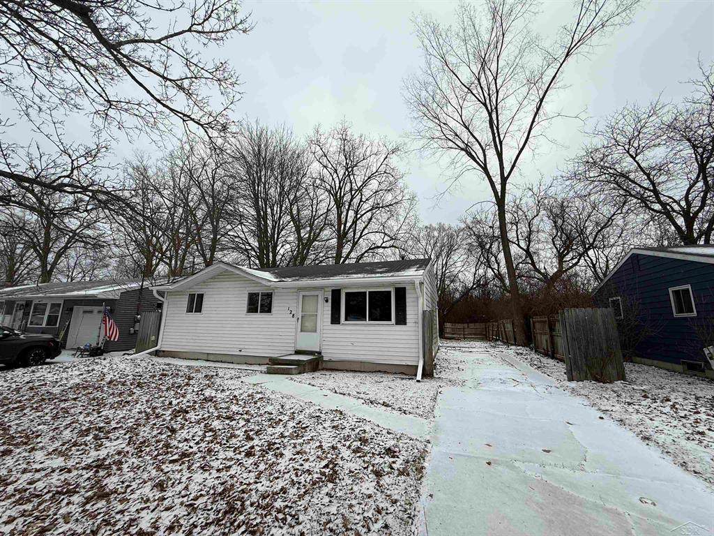 128 Woodward Street - Photo 1
