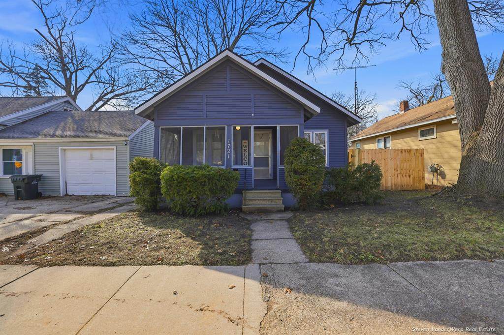 1721 Jarman Street - Photo 1