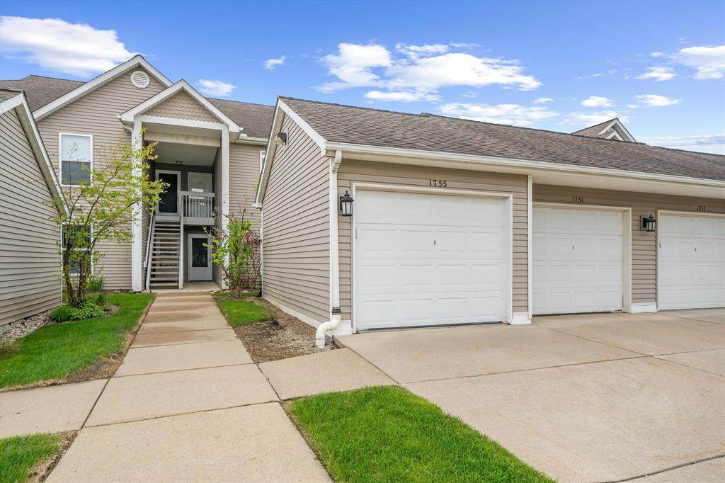 1755 Weatherstone Drive - Photo 1