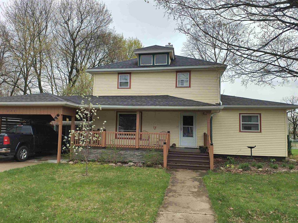 121 King Street - Photo 1