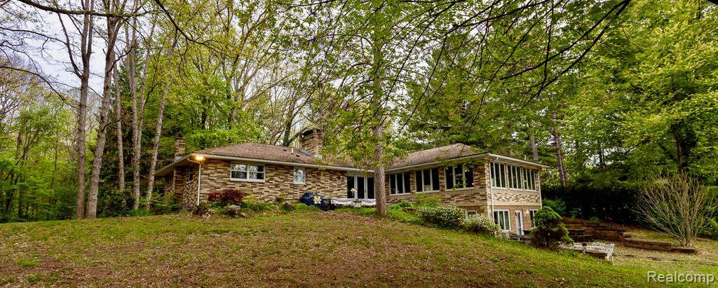 8197 Irish Road - Photo 1