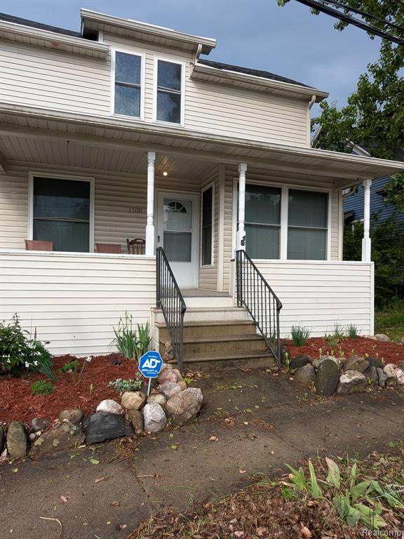 1108 Grand Traverse Street - Photo 1