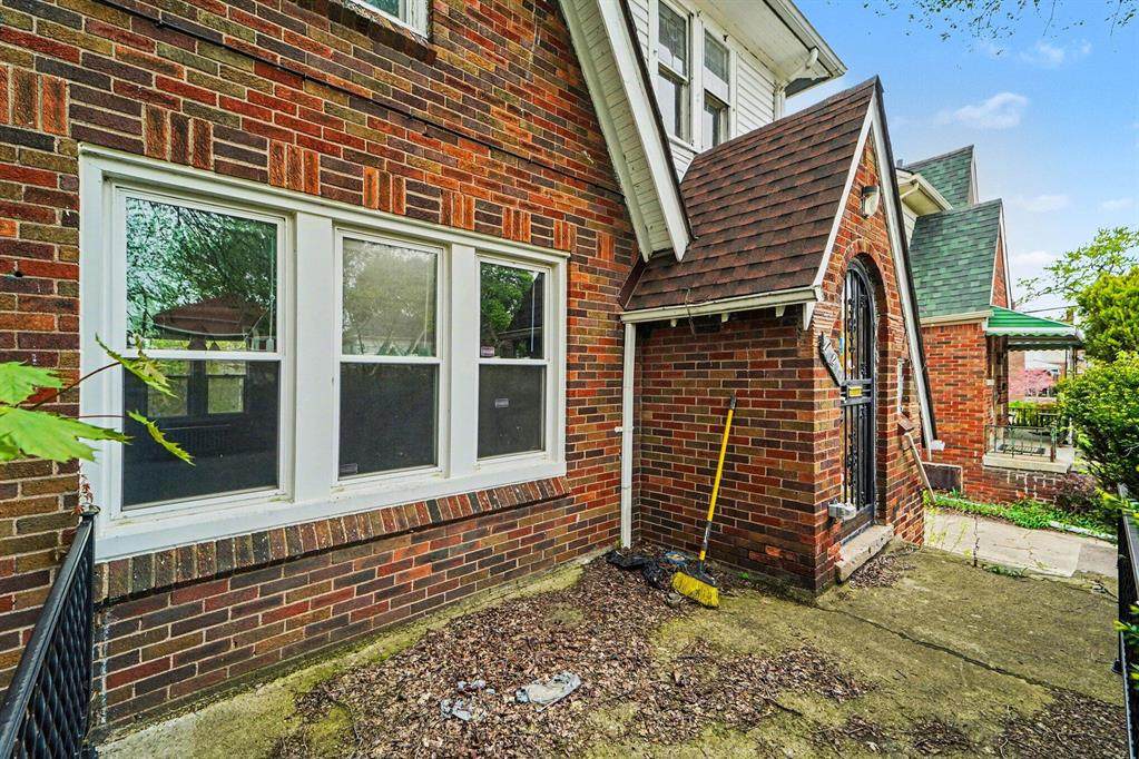 https://bt-photos.global.ssl.fastly.net/michigan/orig_boomver_2_654227741-2.jpg