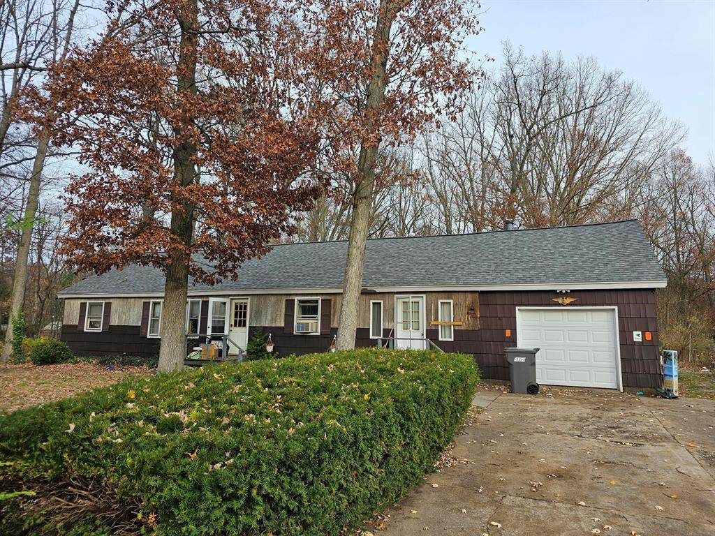 1560 Brooks Road - Photo 1